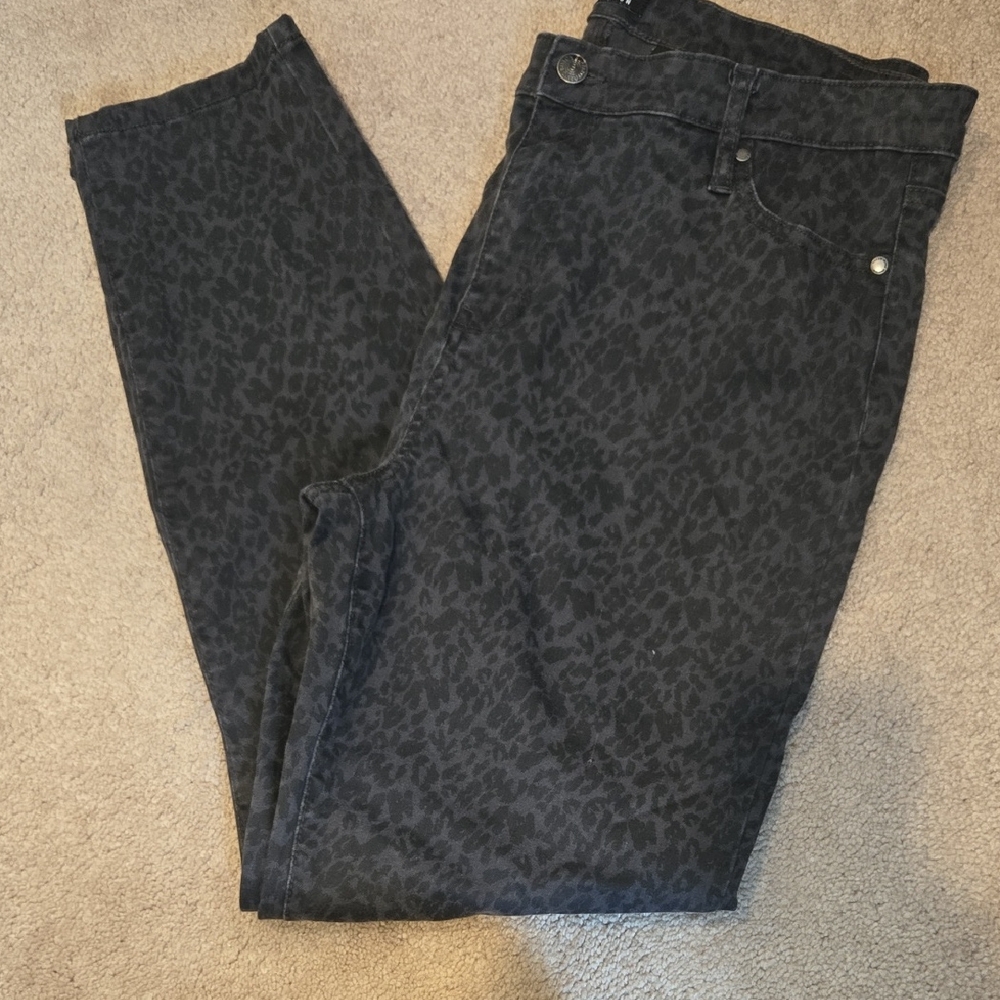 Buffalo David Bitton Charcoal Patterned Pants